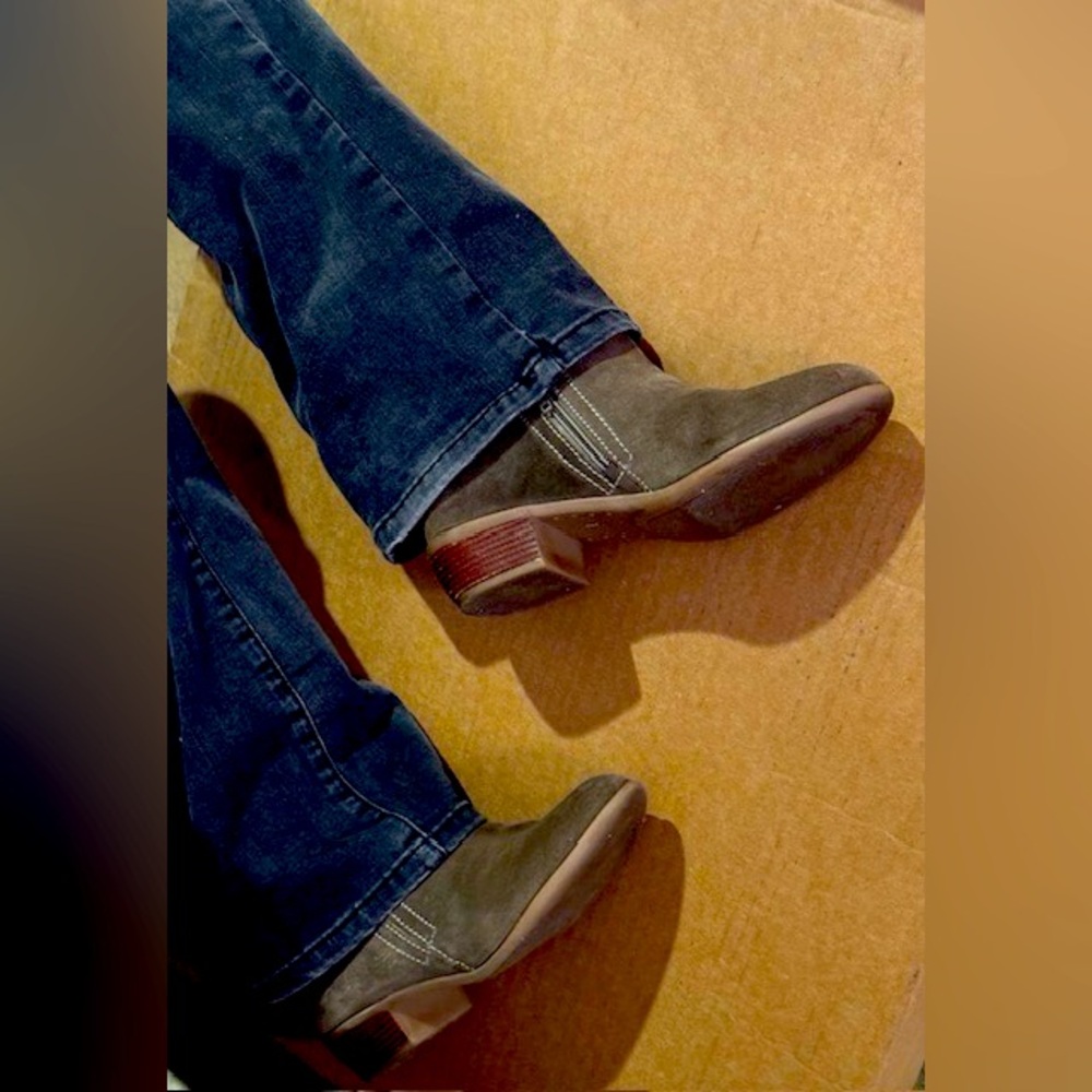 Brown Chukka Boots in Soft Suede with Low Flat Sole